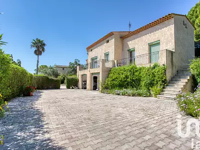 Maison, 164 m²