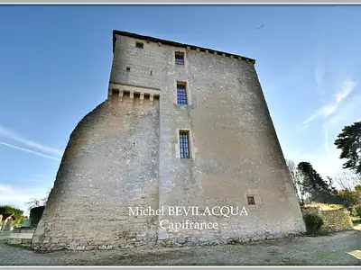 Maison, 246 m²