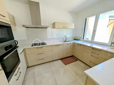 Maison, 143 m²