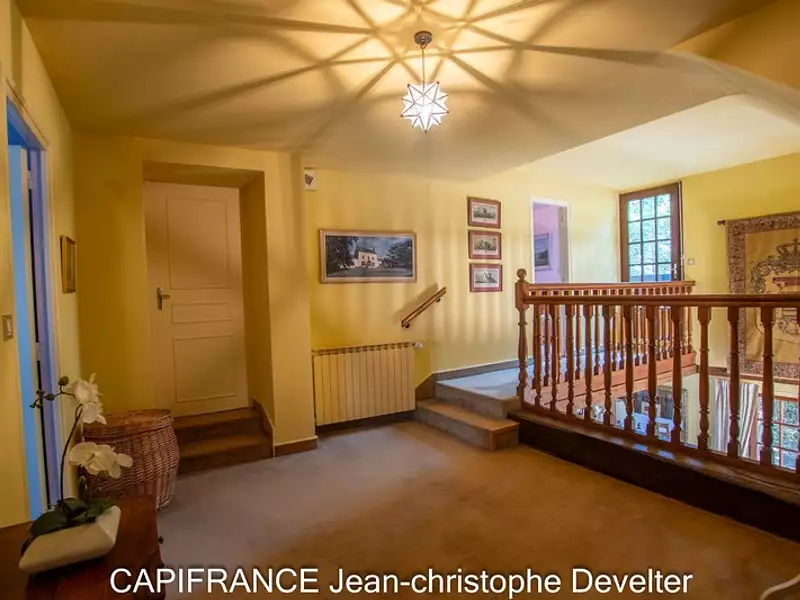 Maison, 250 m²