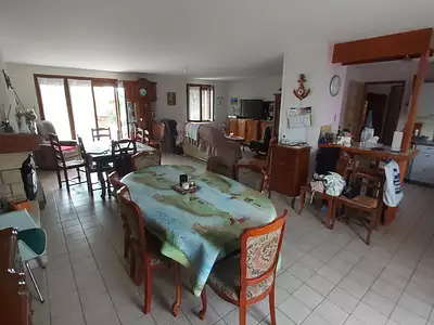 Maison, 114 m²
