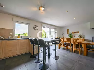 Maison, 167 m²