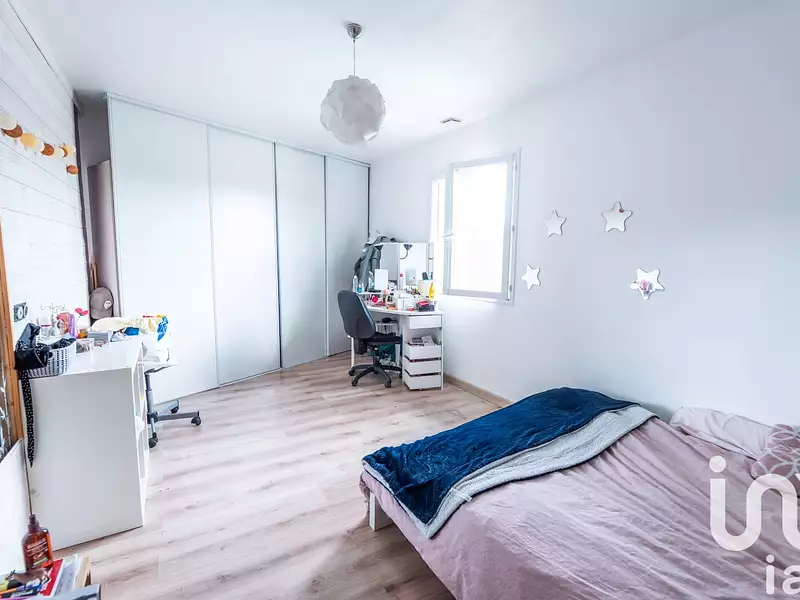 Maison, 180 m²