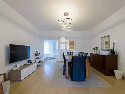Appartement, 180 m²