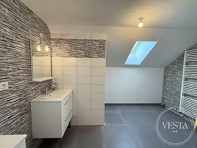 Maison, 215 m²