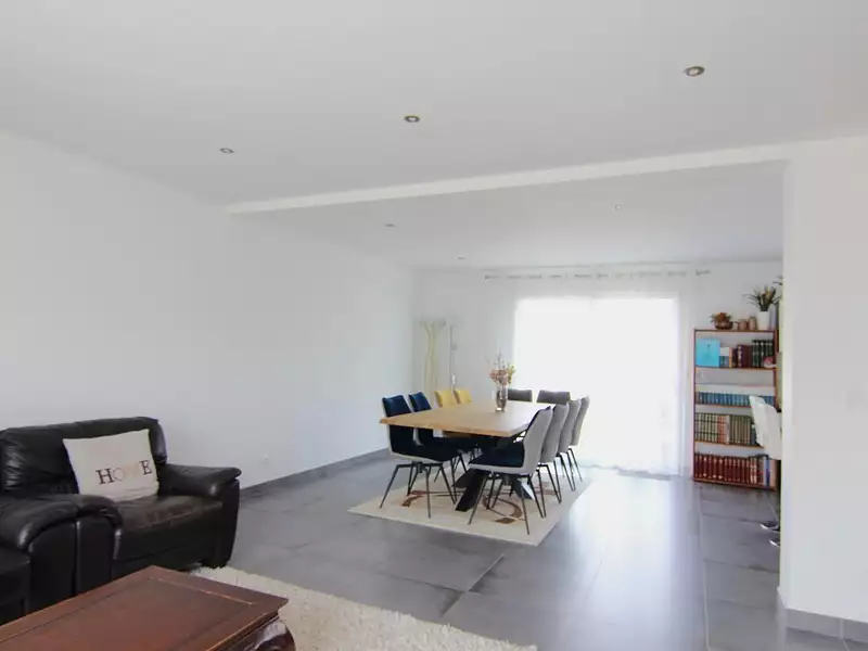 Maison, 155 m²