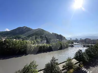 Appartement, 156,78 m²