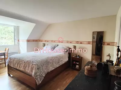 Maison, 241 m²