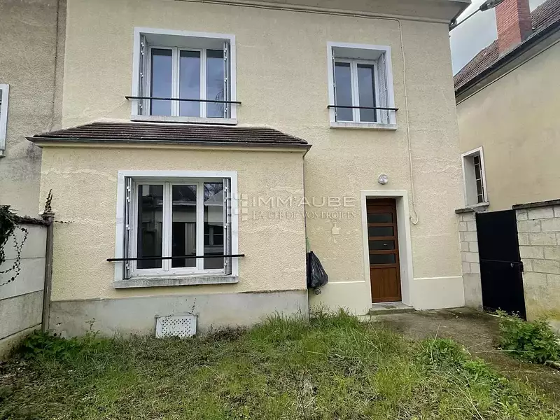 Maison, 83 m²