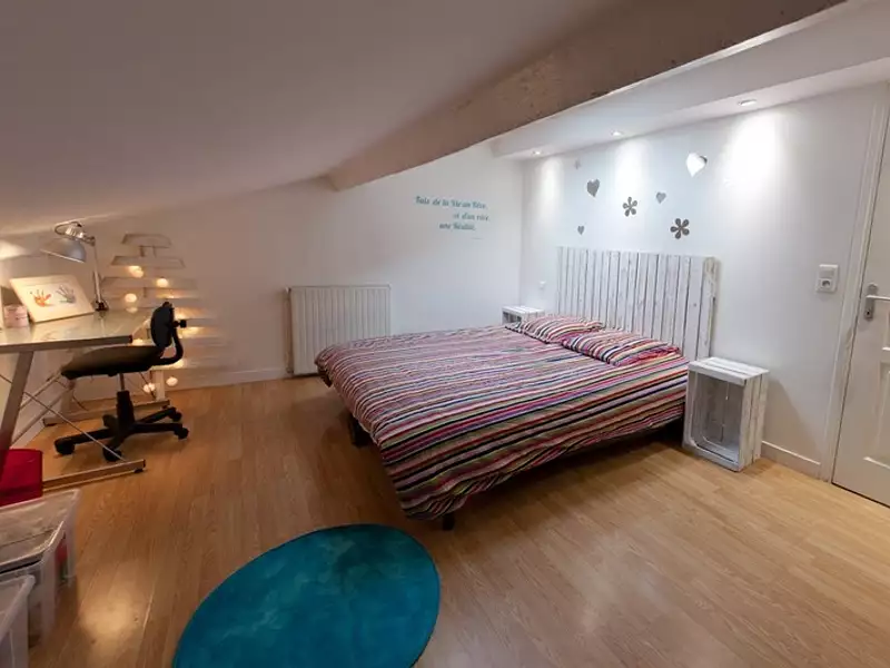 Maison, 84 m²