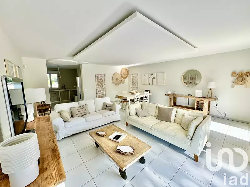 Maison, 165 m²