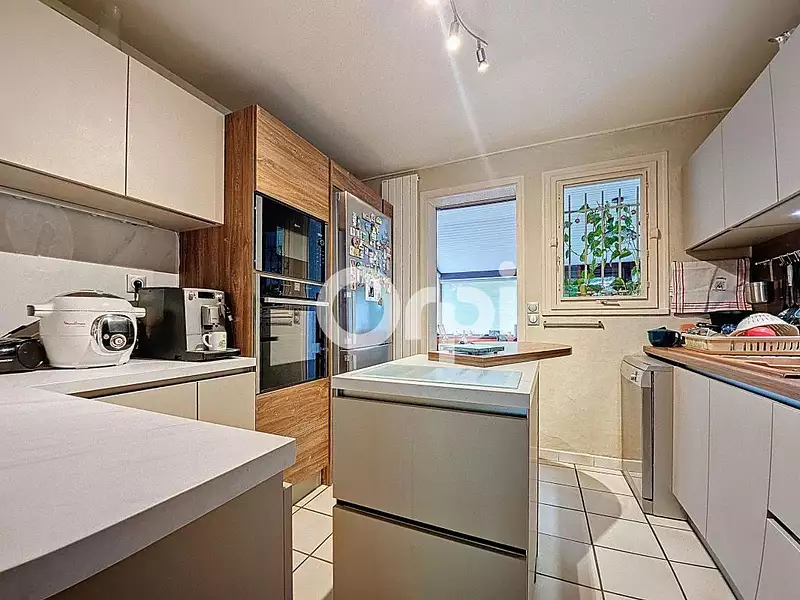 Maison, 156 m²
