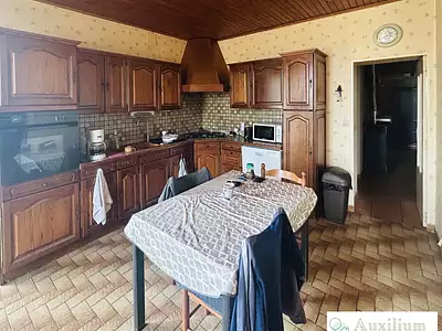 Maison, 182 m²