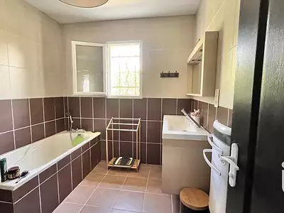 Maison, 146 m²