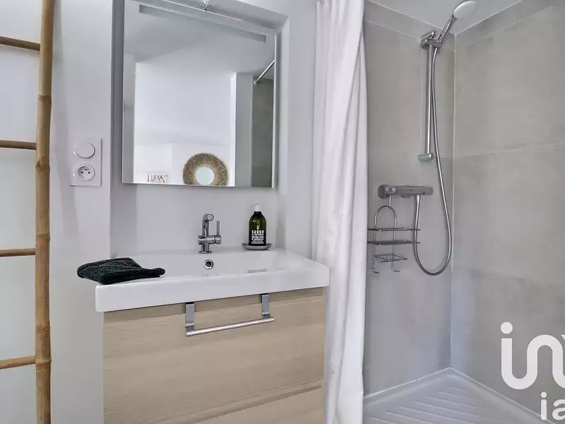 Maison, 222 m²
