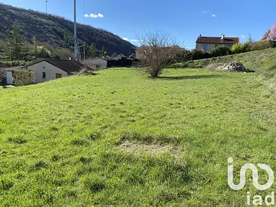 Terrain, 648 m²