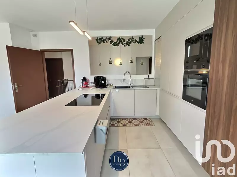 Maison, 180 m²
