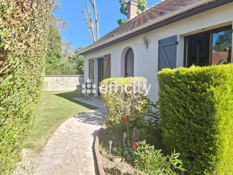 Maison, 89 m²