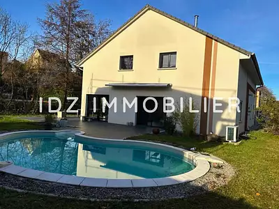 Maison, 268 m²