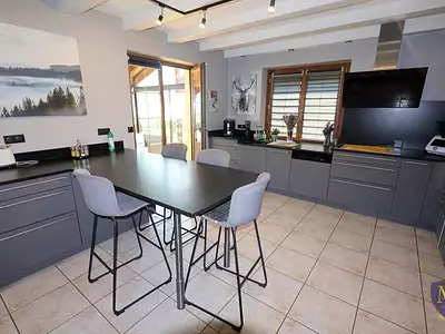 Maison, 179 m²