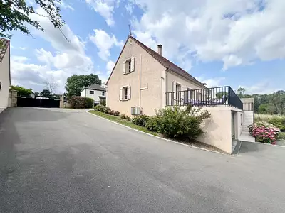 Maison, 180 m²