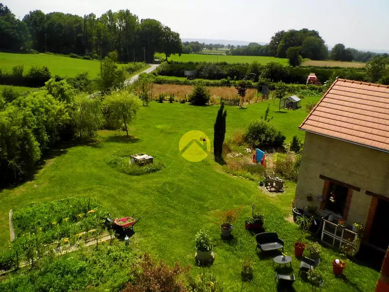 Maison, 246 m²