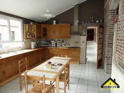Maison, 190 m²