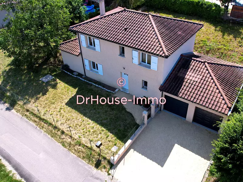 Maison, 117 m²