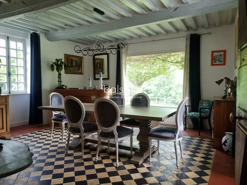 Maison, 190 m²