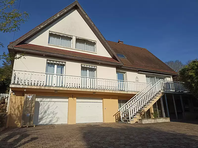 Maison, 228 m²