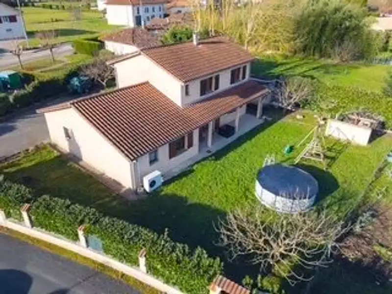Maison, 149 m²