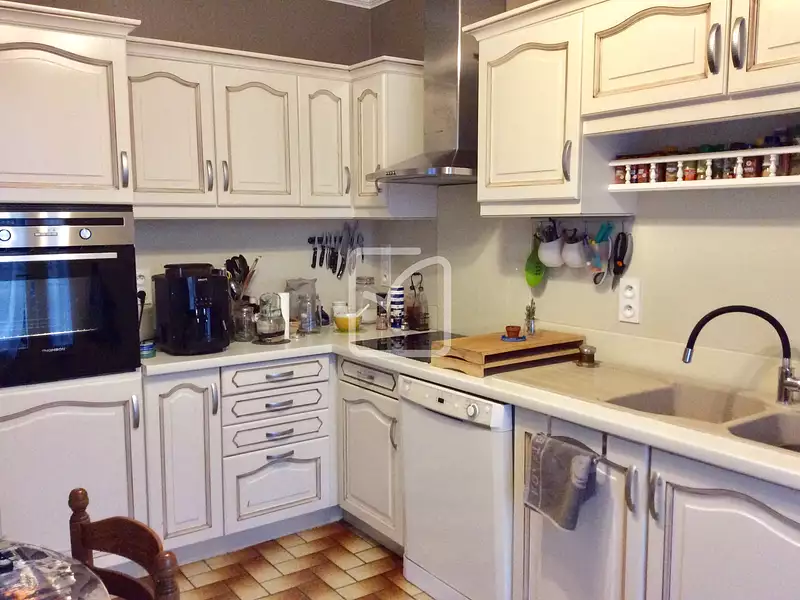 Maison, 167 m²