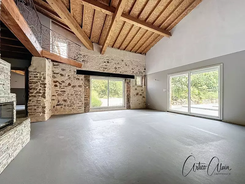 Maison, 463 m²