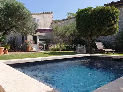 Maison, 260 m²