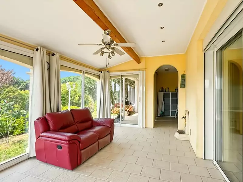 Maison, 184 m²