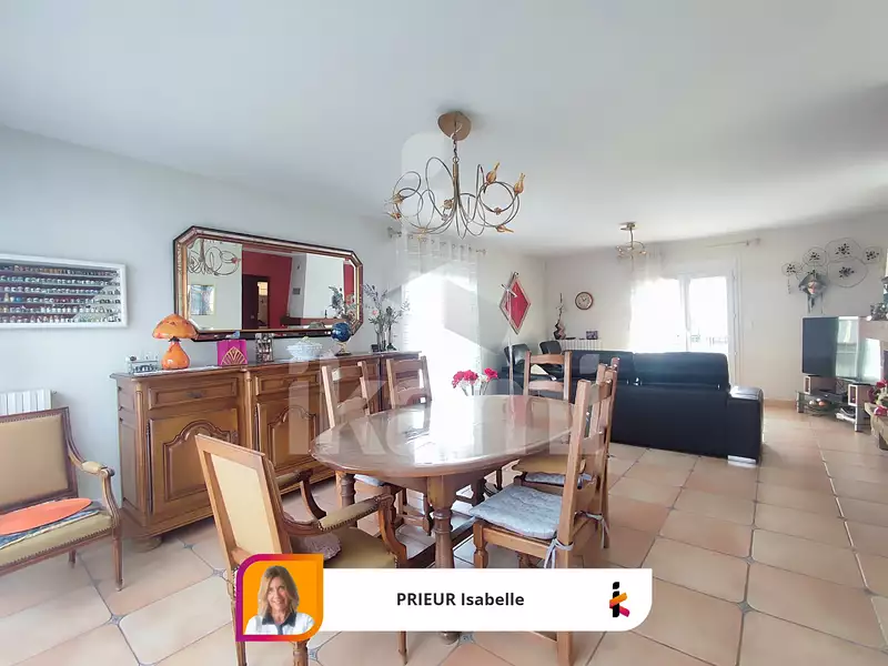 Maison, 140 m²