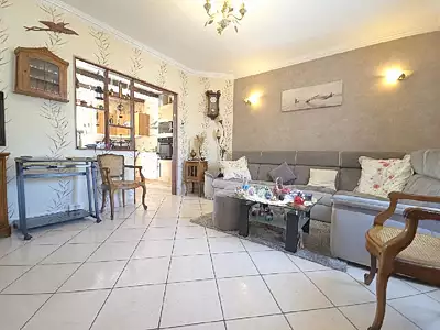 Maison, 94 m²