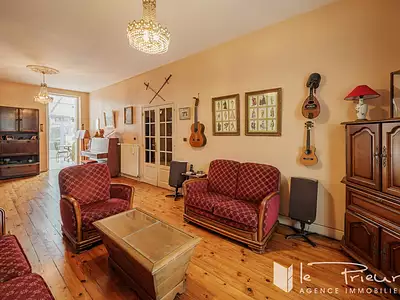 Maison, 194 m²