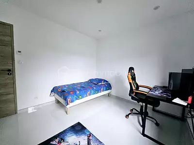 Maison, 137 m²