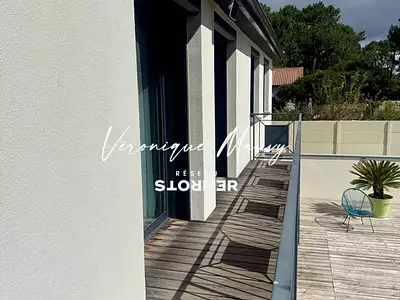 Maison, 185 m²