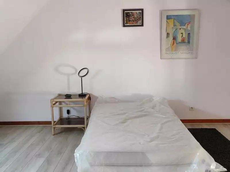 Maison, 225 m²