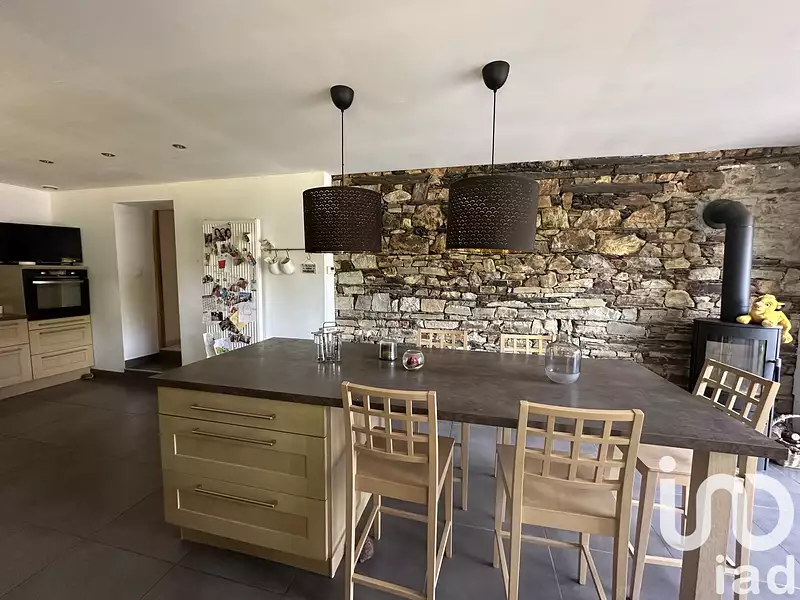 Maison, 209 m²