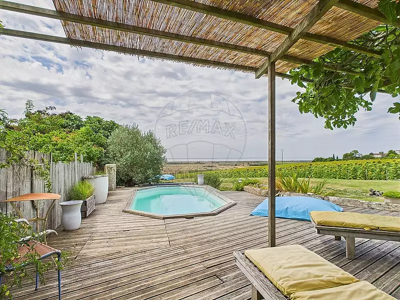 Maison, 348 m²