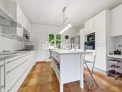 Maison, 205 m²