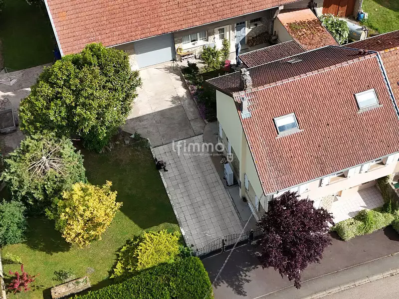 Maison, 227 m²