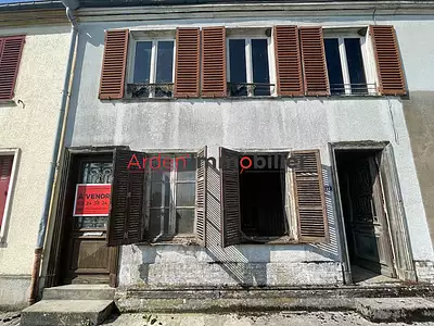 Maison, 220 m²