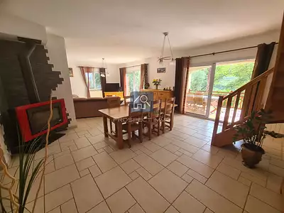 Maison, 200 m²