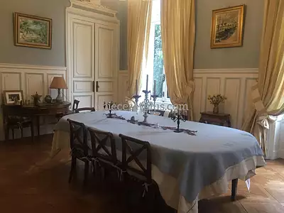 Maison, 600 m²