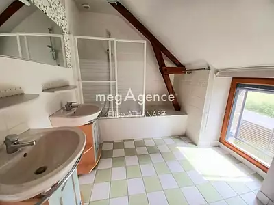 Maison, 147 m²