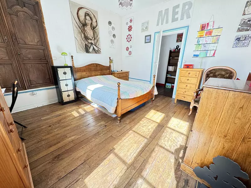 Maison, 230 m²